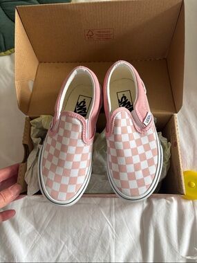 Vans Kids Slip-On Checkerboard Pink and White